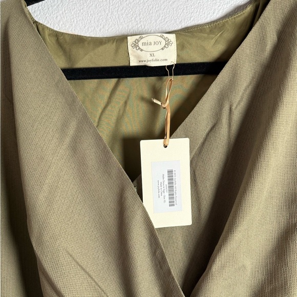 Joyfolie Malin Dress in Sage Green Long Sleeve Maxi 
Size XL - Picture 6 of 10